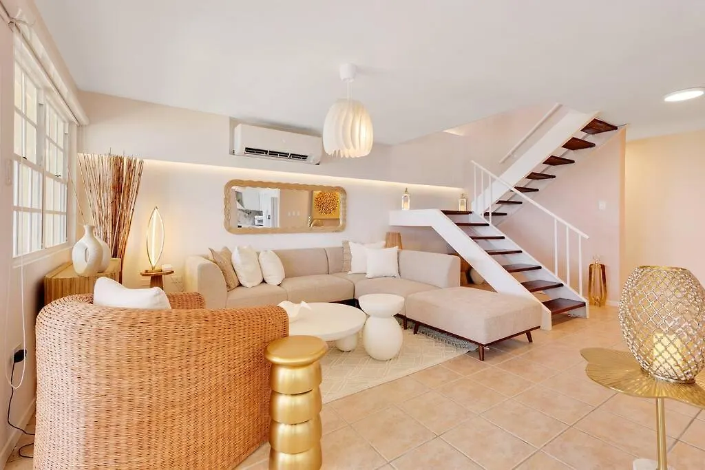 Playa Delirio Luxury Chic Beachfront Penthouse Apartment Rincon